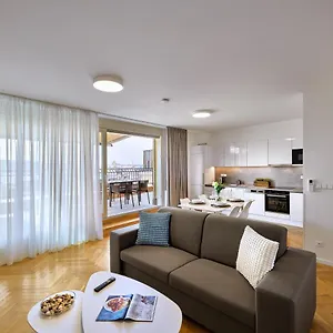 Downtown Suites Rubesova Апарт-отель
